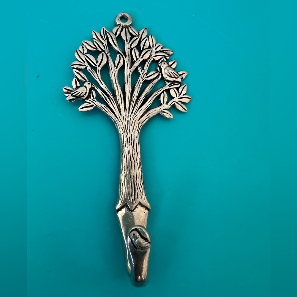 Basic Spirit Canada Tree Branch Birds Wall Hook 5" Pewter Coat Key Holder